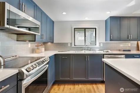 2019 Fairview Avenue E Seattle WA 98102