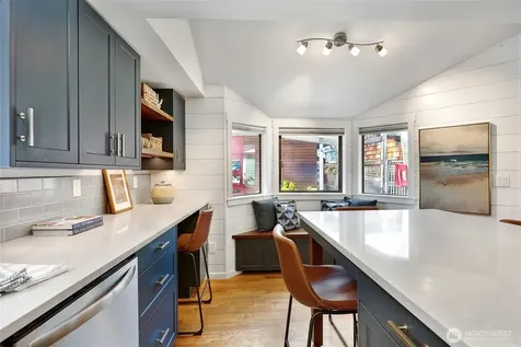 2019 Fairview Avenue E Seattle WA 98102