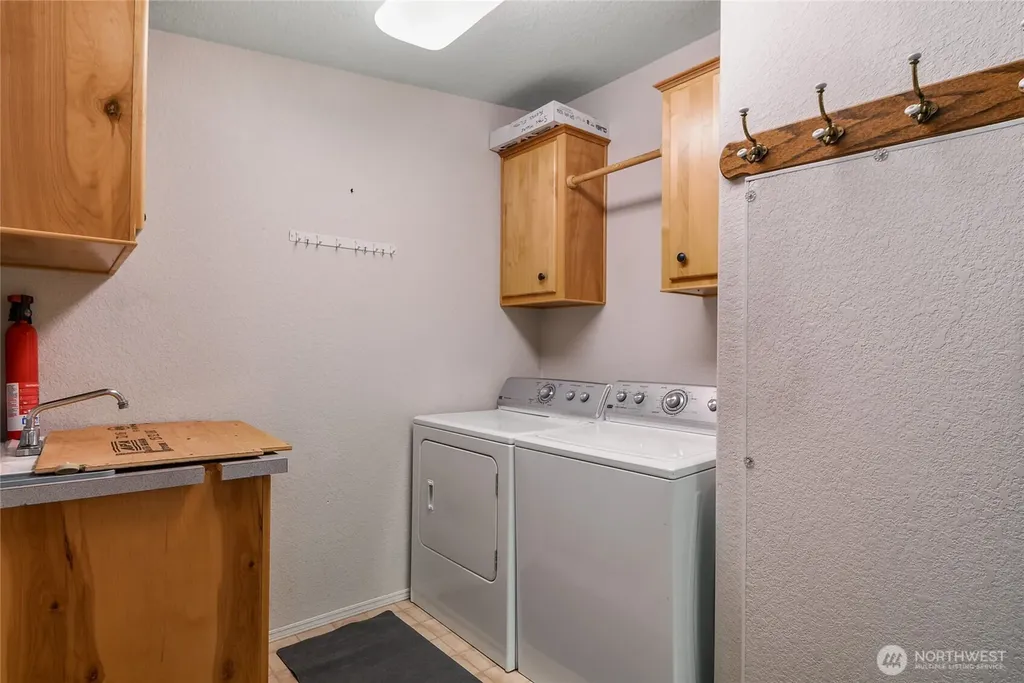 14727 43rd Avenue NE Marysville WA 98271
