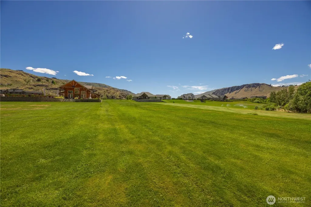 183 N Shore Drive Orondo WA 98843