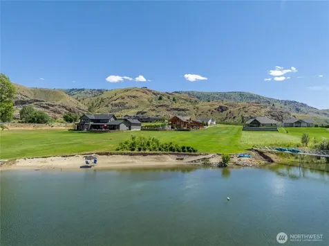 183 N Shore Drive Orondo WA 98843