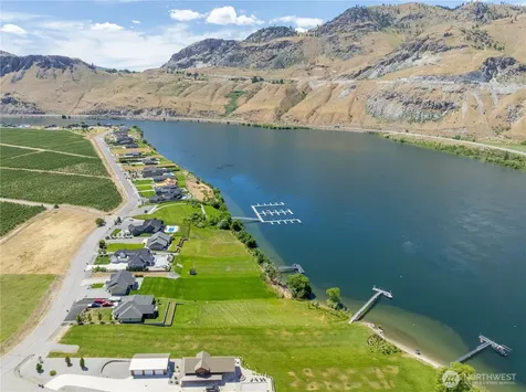 183 N Shore Drive Orondo WA 98843