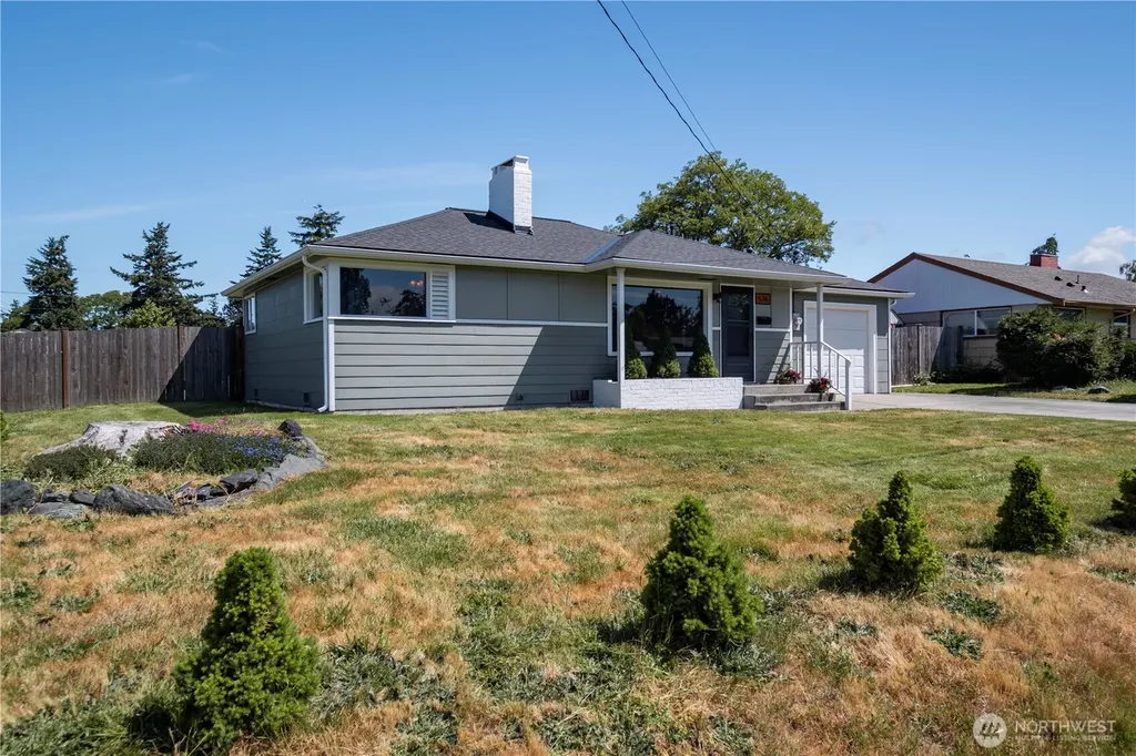 576 SE 5th Avenue Oak Harbor WA 98277