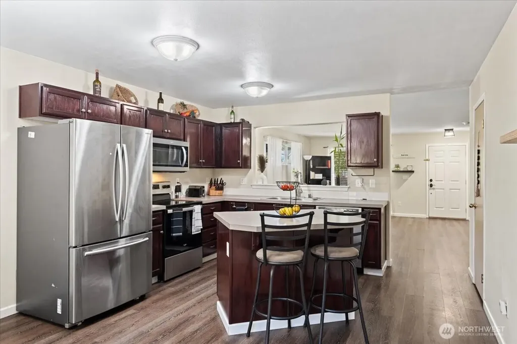 18402 39th Avenue E Tacoma WA 98446