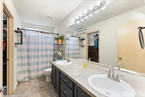 18402 39th Avenue E Tacoma WA 98446