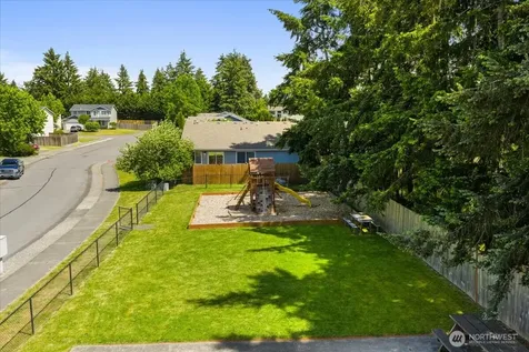 18402 39th Avenue E Tacoma WA 98446