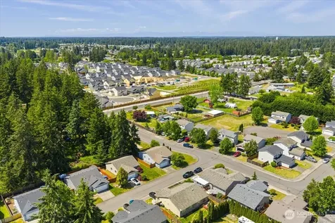18402 39th Avenue E Tacoma WA 98446
