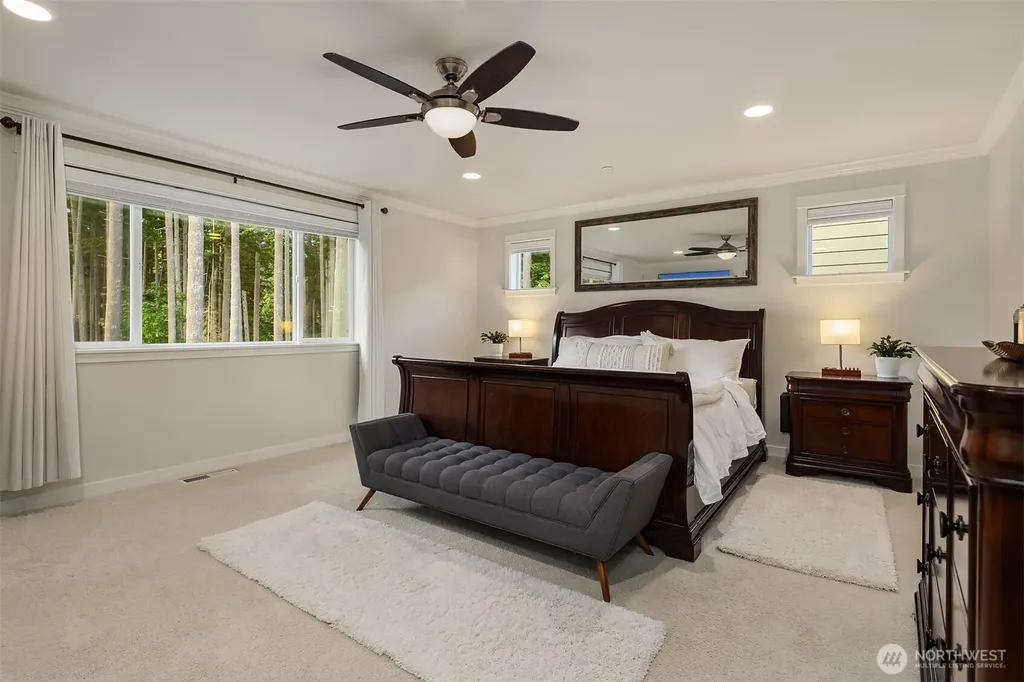 5529 165th Place SW Lynnwood WA 98037