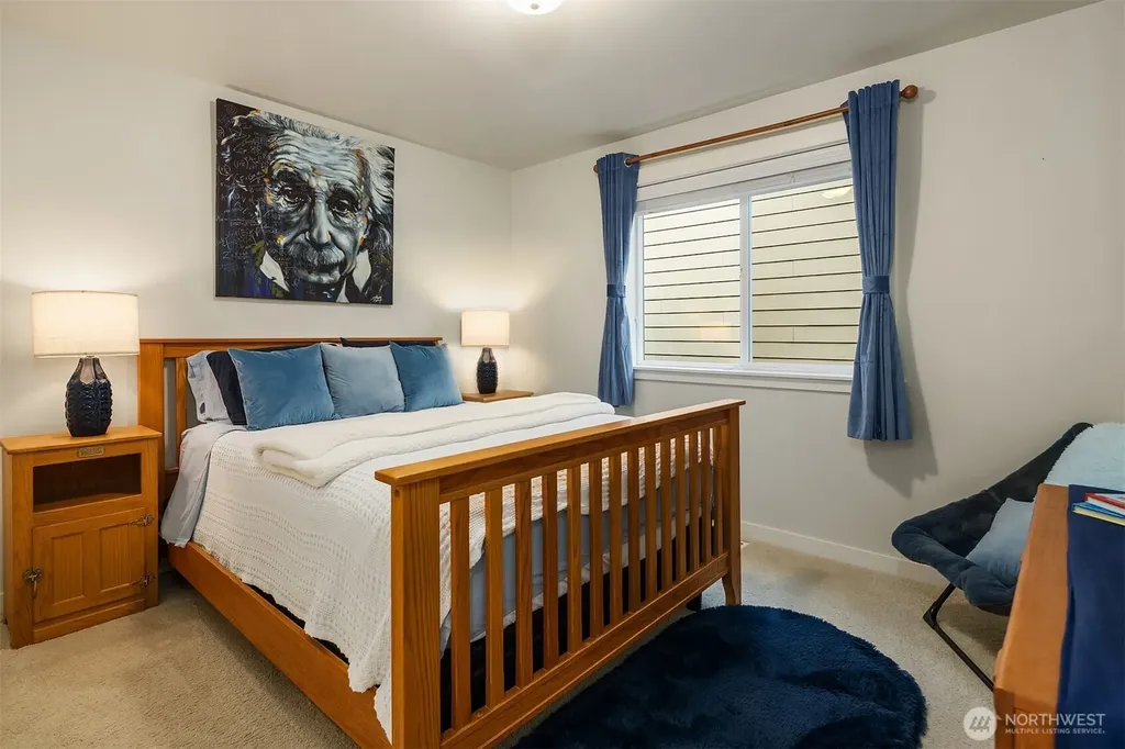 5529 165th Place SW Lynnwood WA 98037
