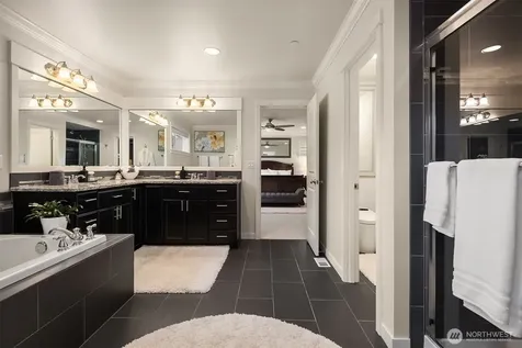 5529 165th Place SW Lynnwood WA 98037