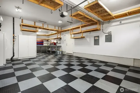 5529 165th Place SW Lynnwood WA 98037