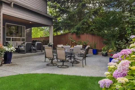 5529 165th Place SW Lynnwood WA 98037