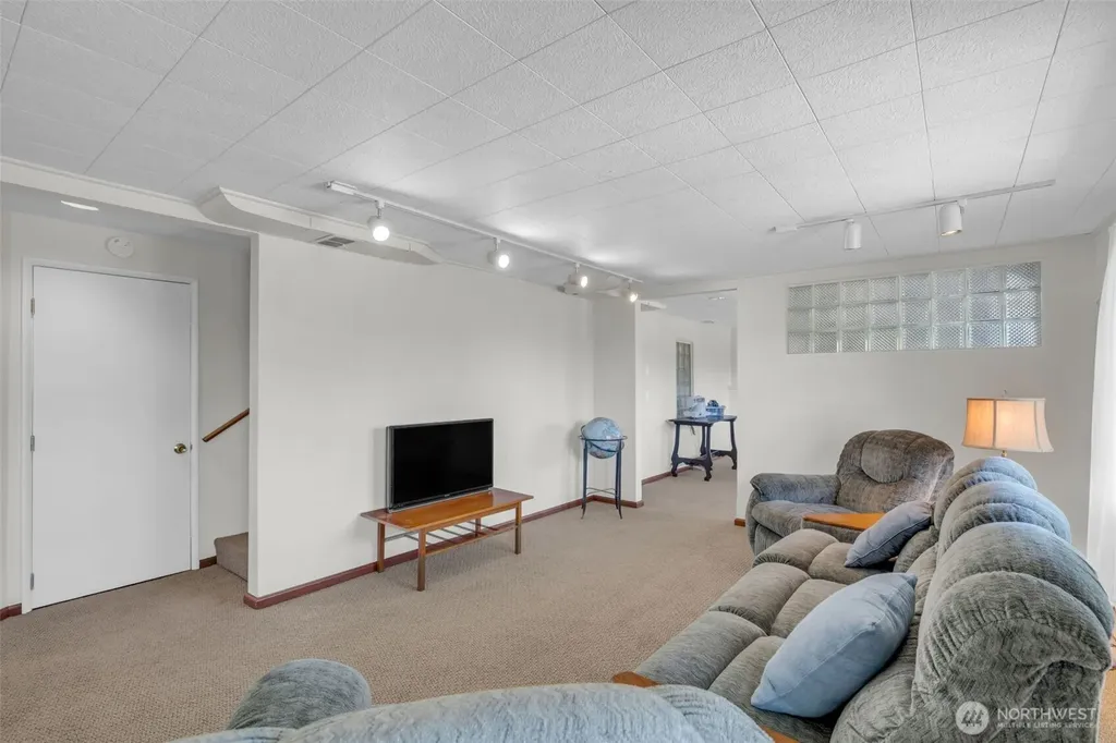 7528 S Laurel Street Seattle WA 98178