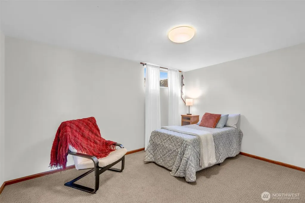 7528 S Laurel Street Seattle WA 98178