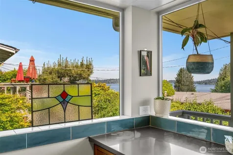 7528 S Laurel Street Seattle WA 98178