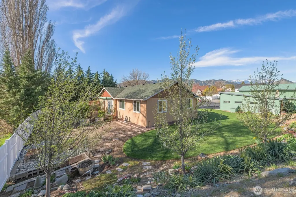 224 Vine Street Cashmere WA 98815