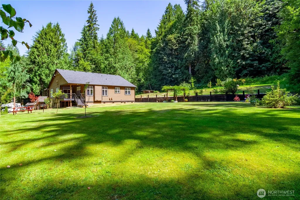 1405 175th Avenue NE Snohomish WA 98290