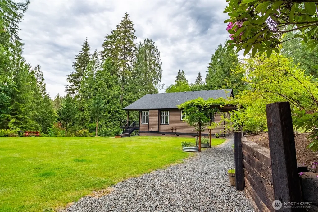 1405 175th Avenue NE Snohomish WA 98290
