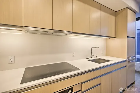 1808 Minor Avenue Seattle WA 98101