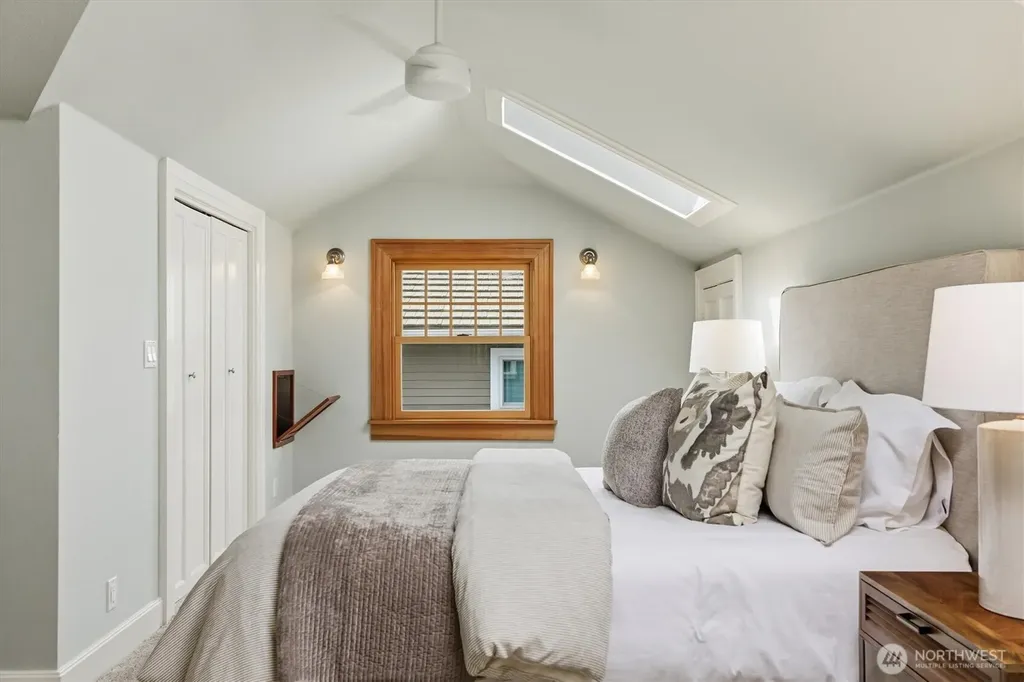 6506 17th Avenue NE Seattle WA 98115