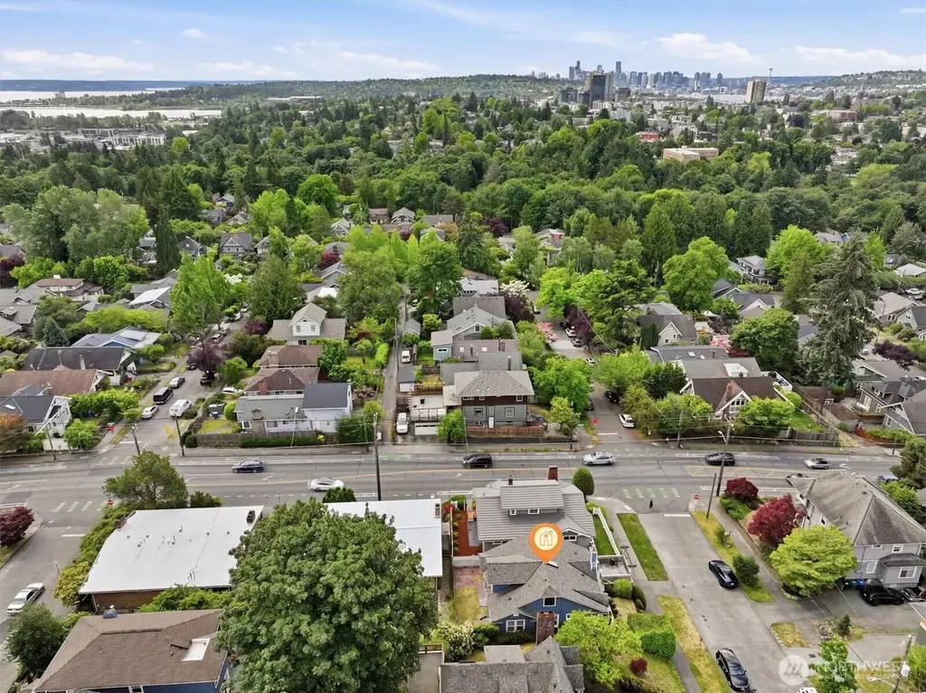 6506 17th Avenue NE Seattle WA 98115
