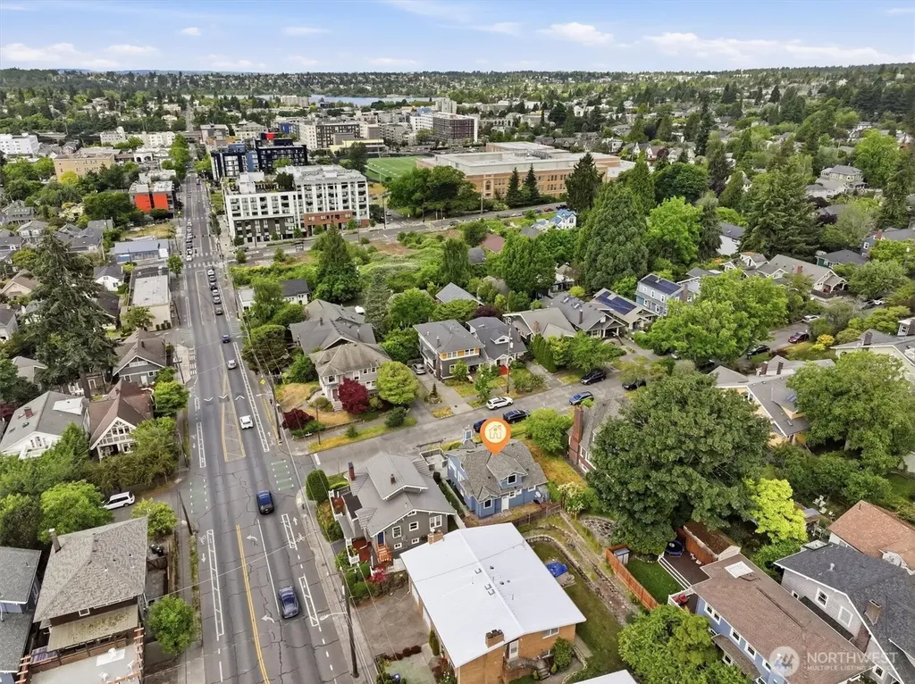 6506 17th Avenue NE Seattle WA 98115