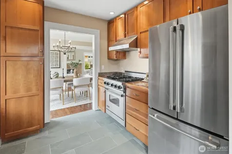 6506 17th Avenue NE Seattle WA 98115