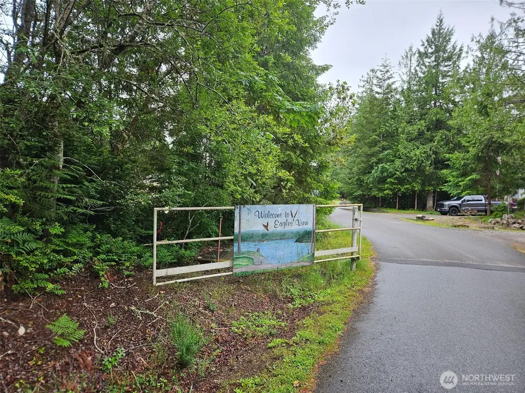 870 E Wilson Way Grapeview WA 98546