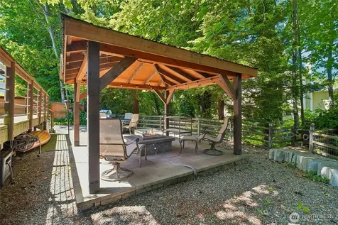 2236 11th Street Pl SW Puyallup WA 98371