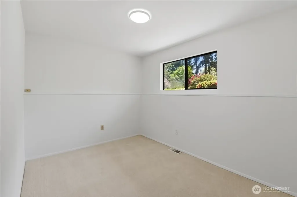 17816 NE 12th Street Bellevue WA 98008
