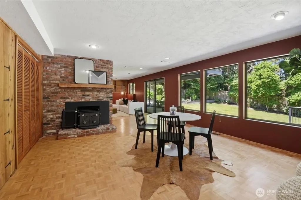 17816 NE 12th Street Bellevue WA 98008