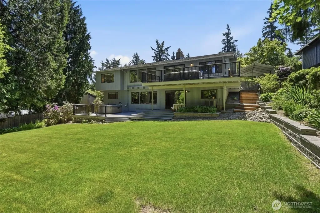17816 NE 12th Street Bellevue WA 98008