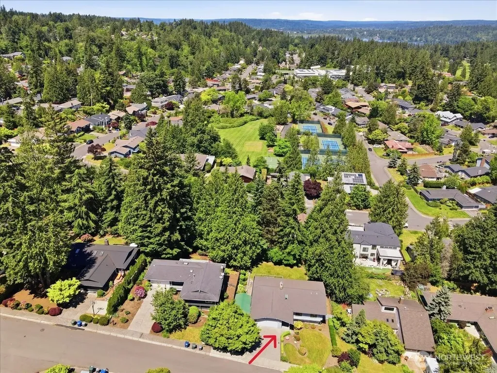 17816 NE 12th Street Bellevue WA 98008
