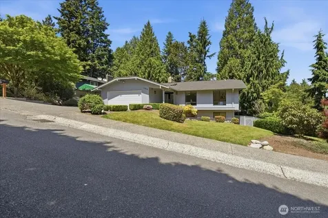 17816 NE 12th Street Bellevue WA 98008
