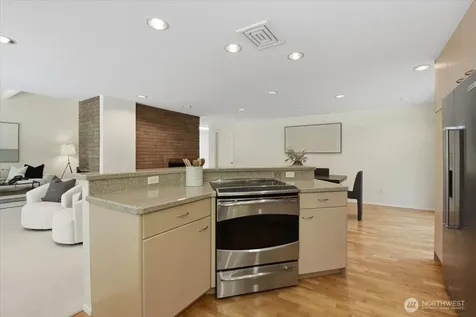 17816 NE 12th Street Bellevue WA 98008