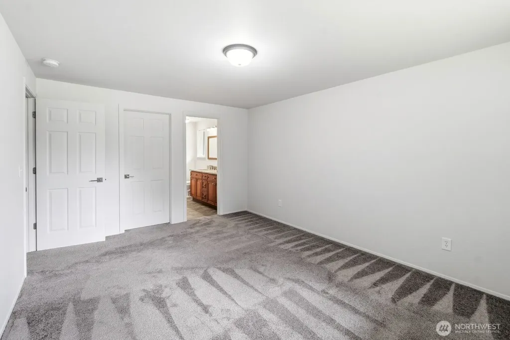 7209 33rd Avenue SE Lacey WA 98503