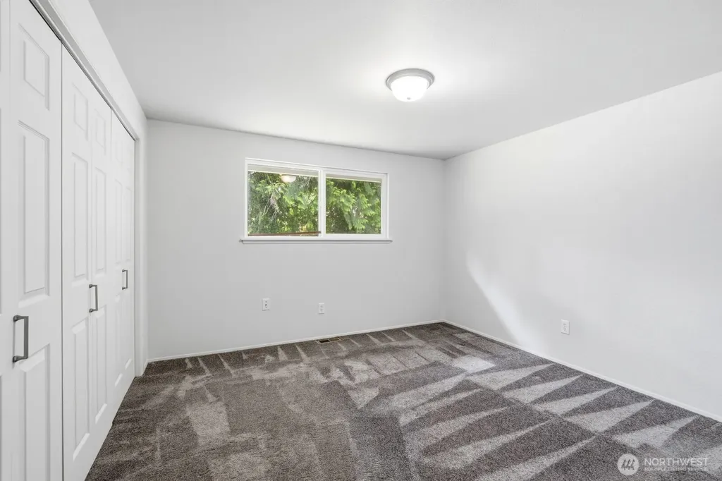 7209 33rd Avenue SE Lacey WA 98503