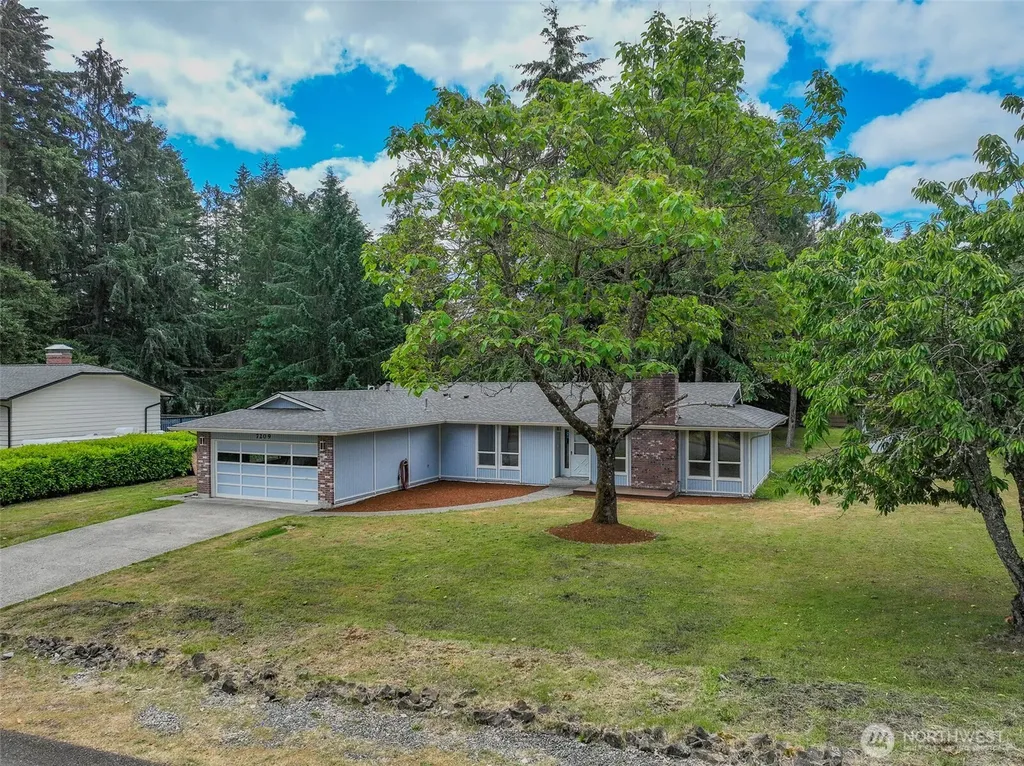 7209 33rd Avenue SE Lacey WA 98503