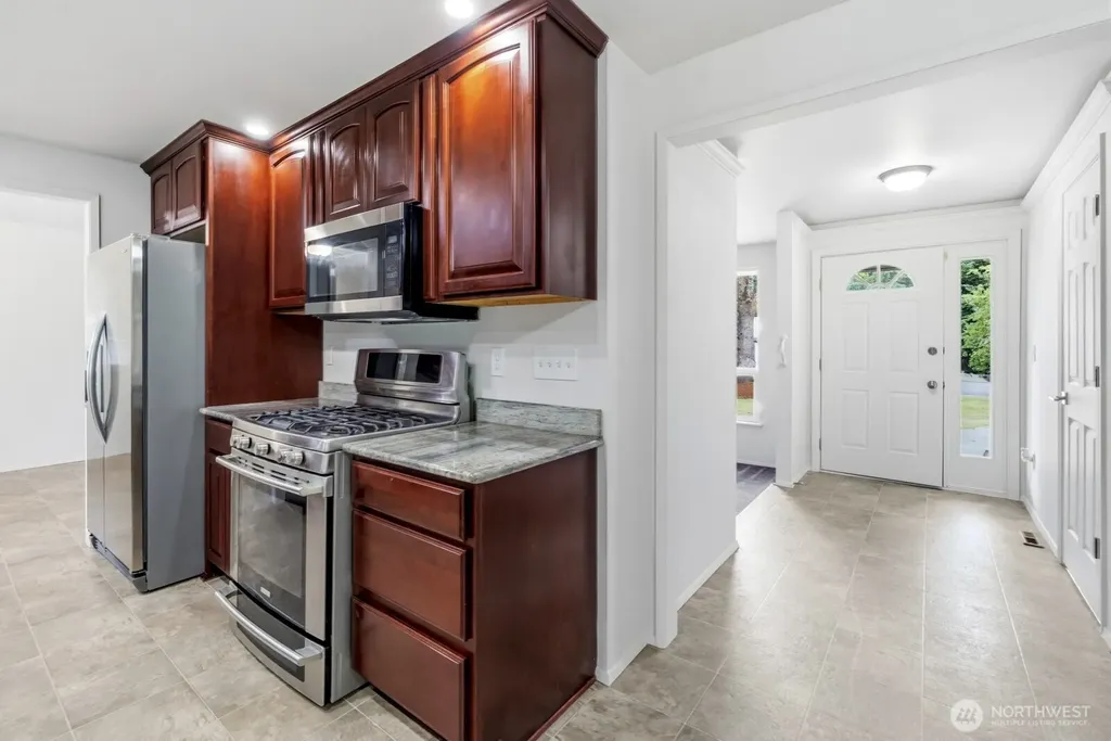7209 33rd Avenue SE Lacey WA 98503