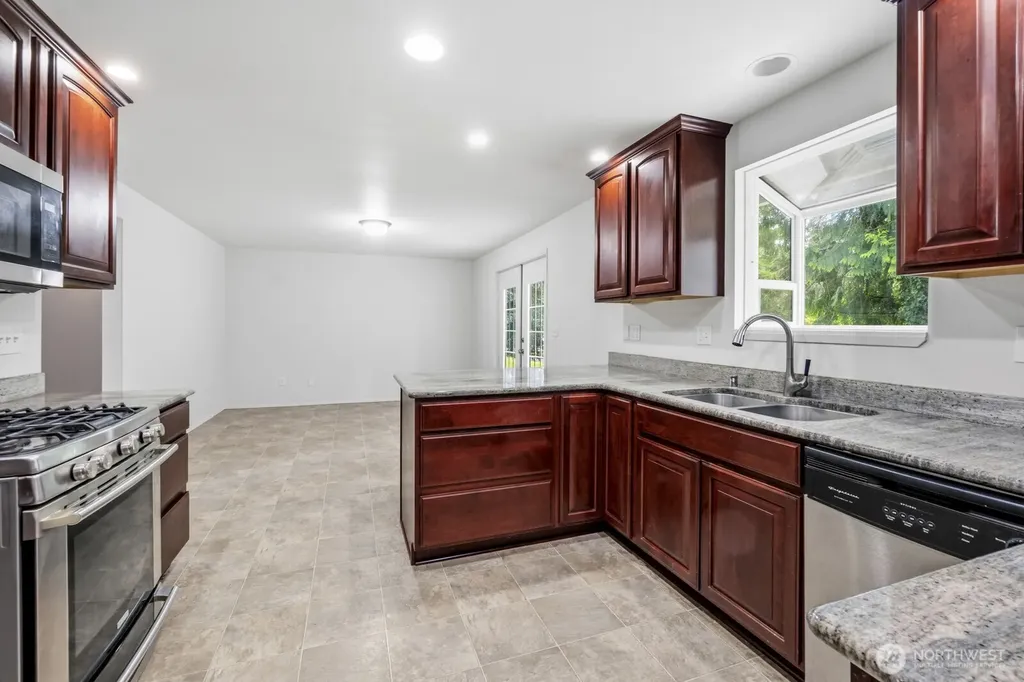 7209 33rd Avenue SE Lacey WA 98503