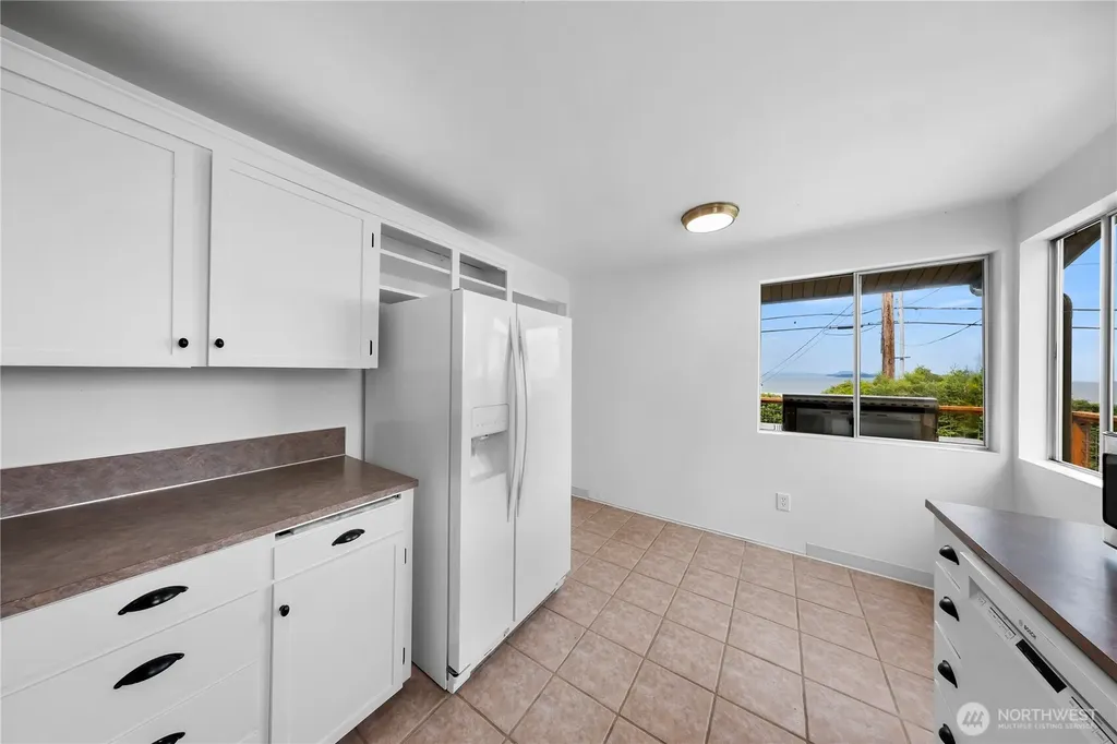 2536 Island View Lane Lummi Island WA 98262