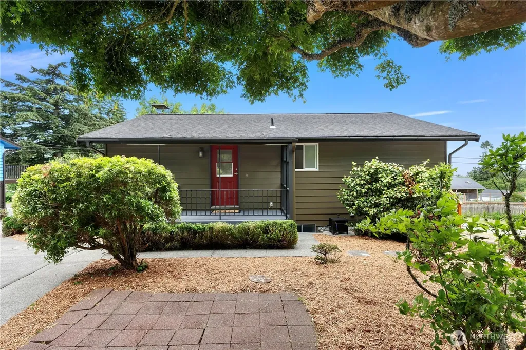 2536 Island View Lane Lummi Island WA 98262