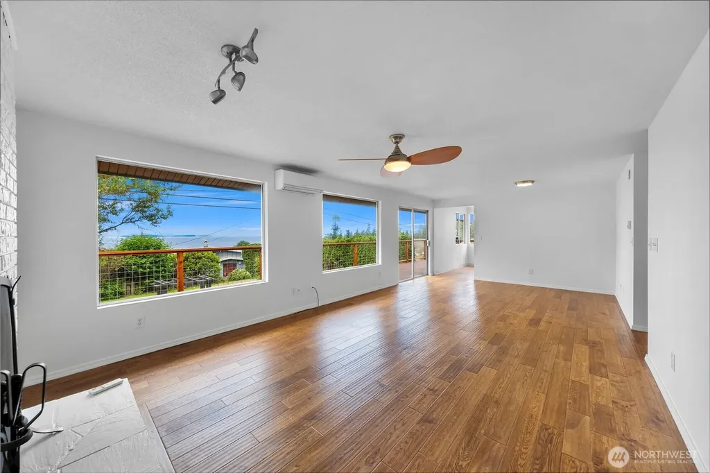 2536 Island View Lane Lummi Island WA 98262