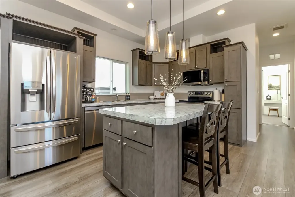 37856 40th Avenue S Auburn WA 98001