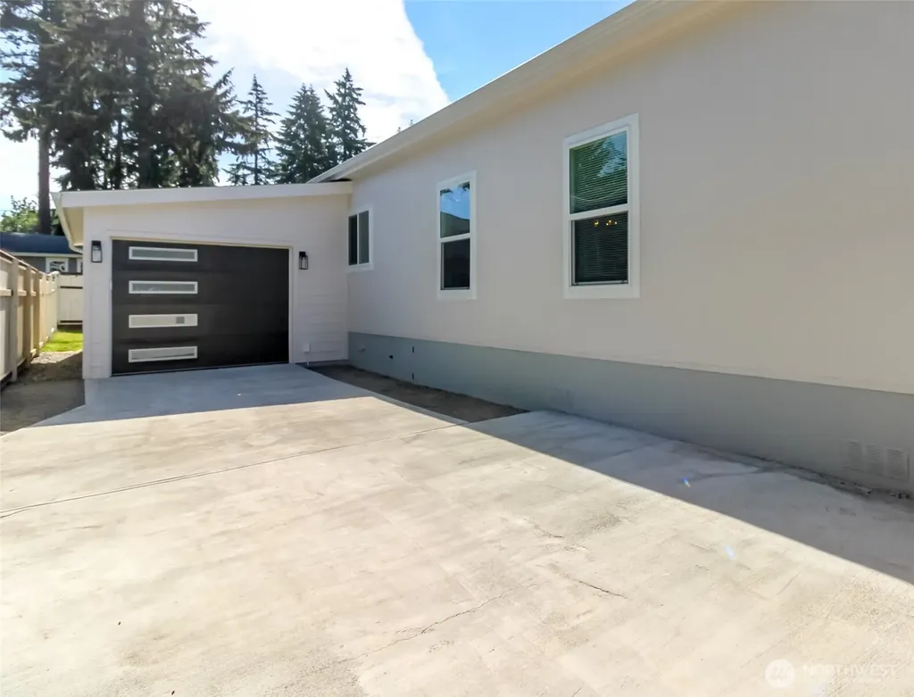 37856 40th Avenue S Auburn WA 98001