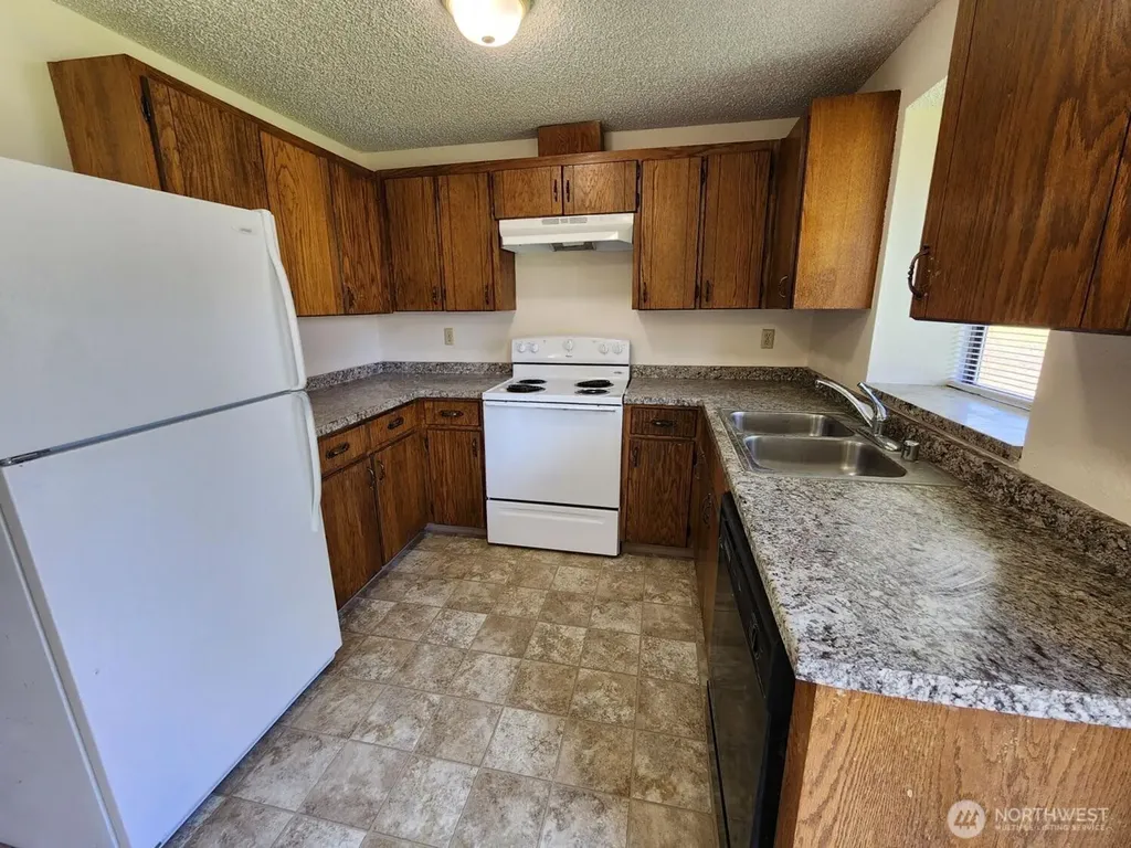 13803 11th Avenue Ct S Tacoma WA 98444