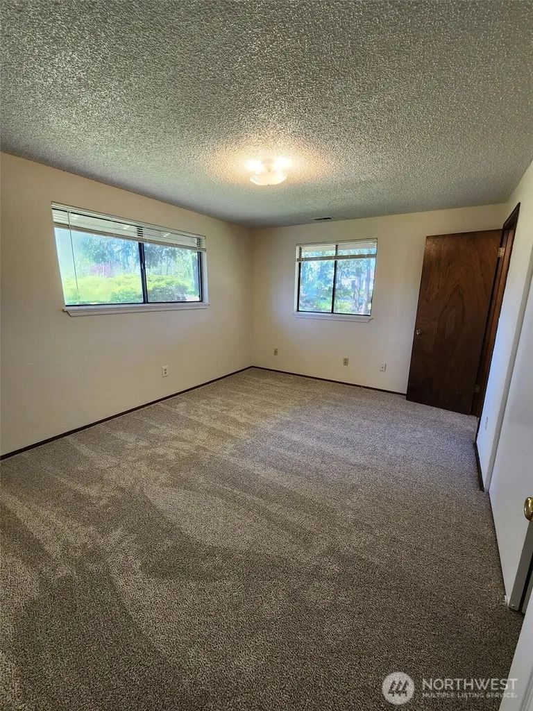 13803 11th Avenue Ct S Tacoma WA 98444
