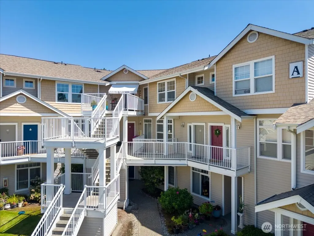 5400 Harbour Pointe Boulevard Mukilteo WA 98275