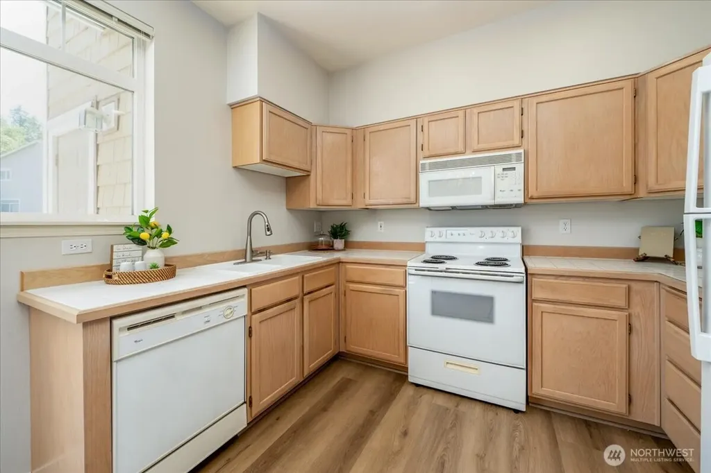 5400 Harbour Pointe Boulevard Mukilteo WA 98275