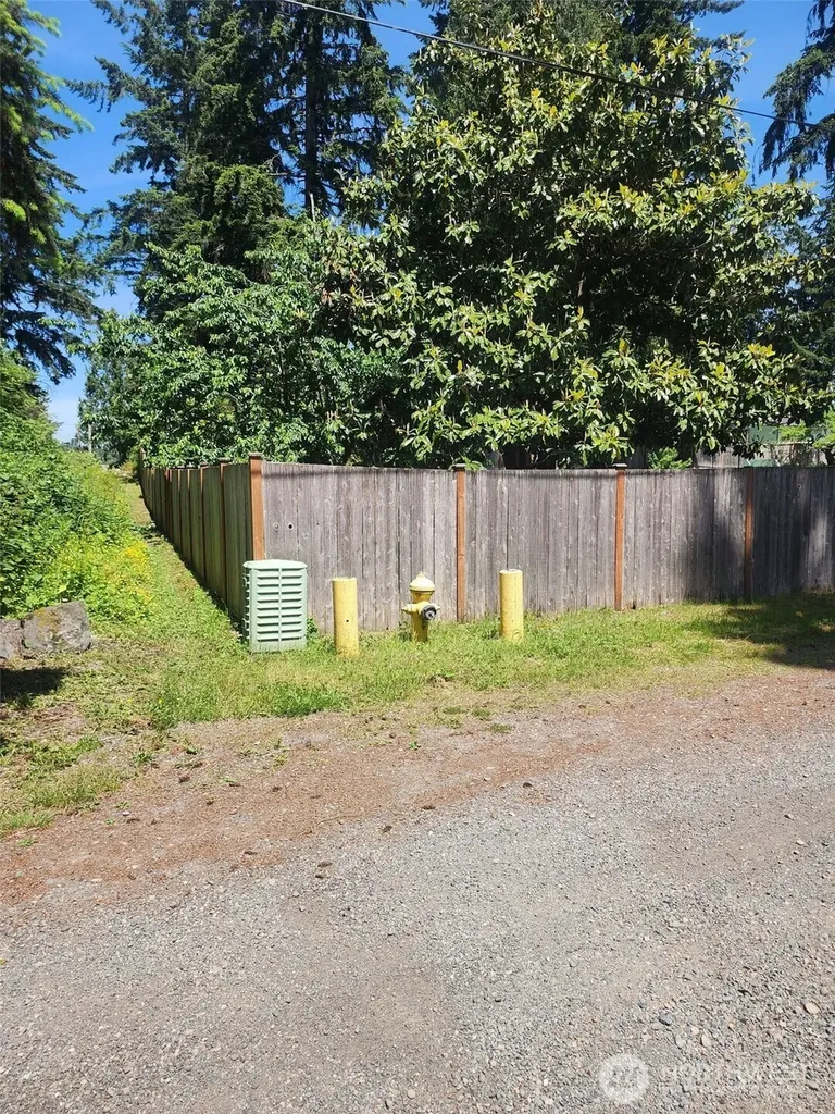 376 47th Avenue S Auburn WA 98001